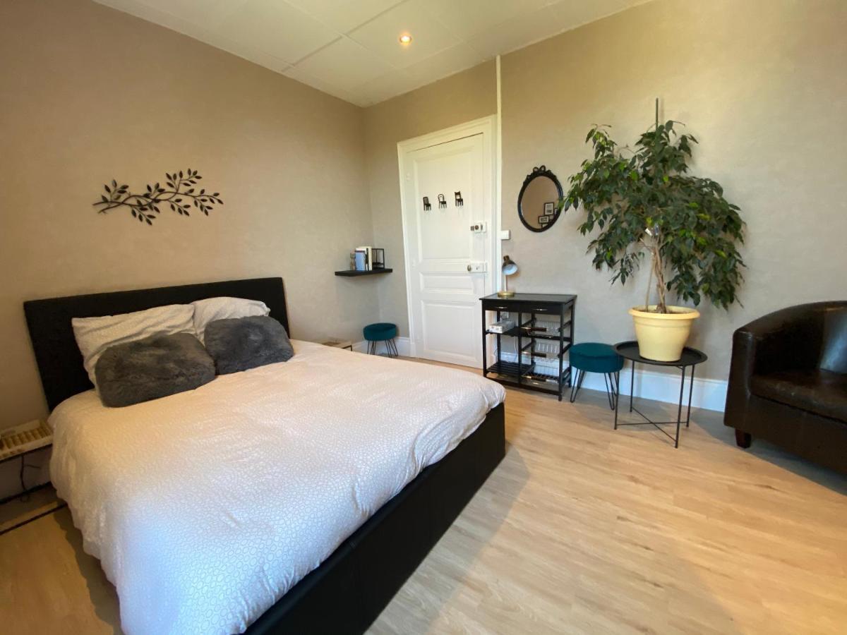 Chambre De La Poterie Deux Rivieres Dış mekan fotoğraf
